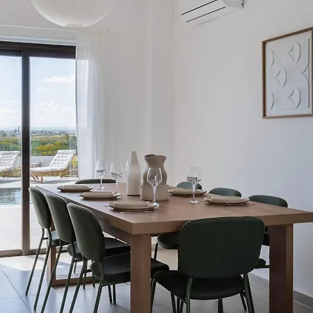 3br With Amazing Sea View And Pool