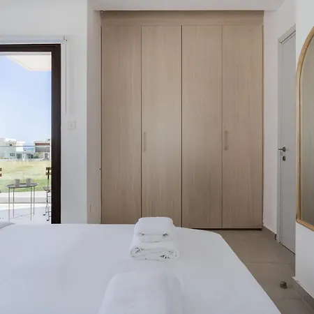 3br With Amazing Sea View And Pool