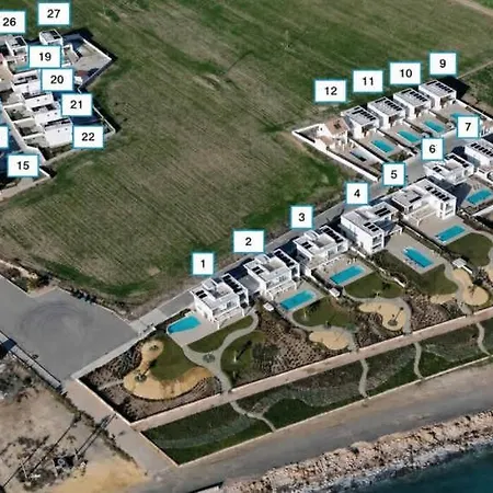 3br With Amazing Sea View And Pool Softades